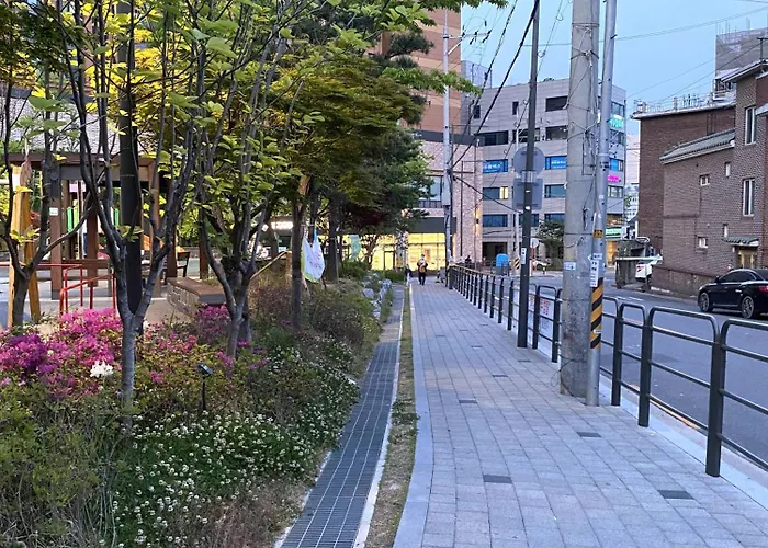 Women Only-subway 2min Sinchon Hongdae Private Apartamento Seúl