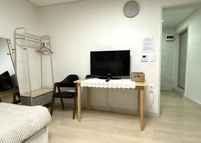 Apartamento Women Only-subway 2min Sinchon Hongdae Private *